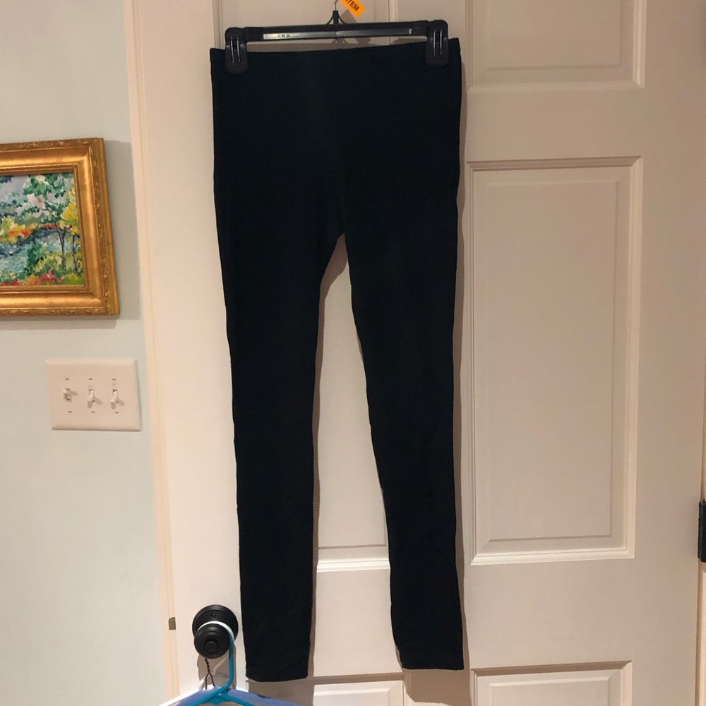 Splendid leggings
